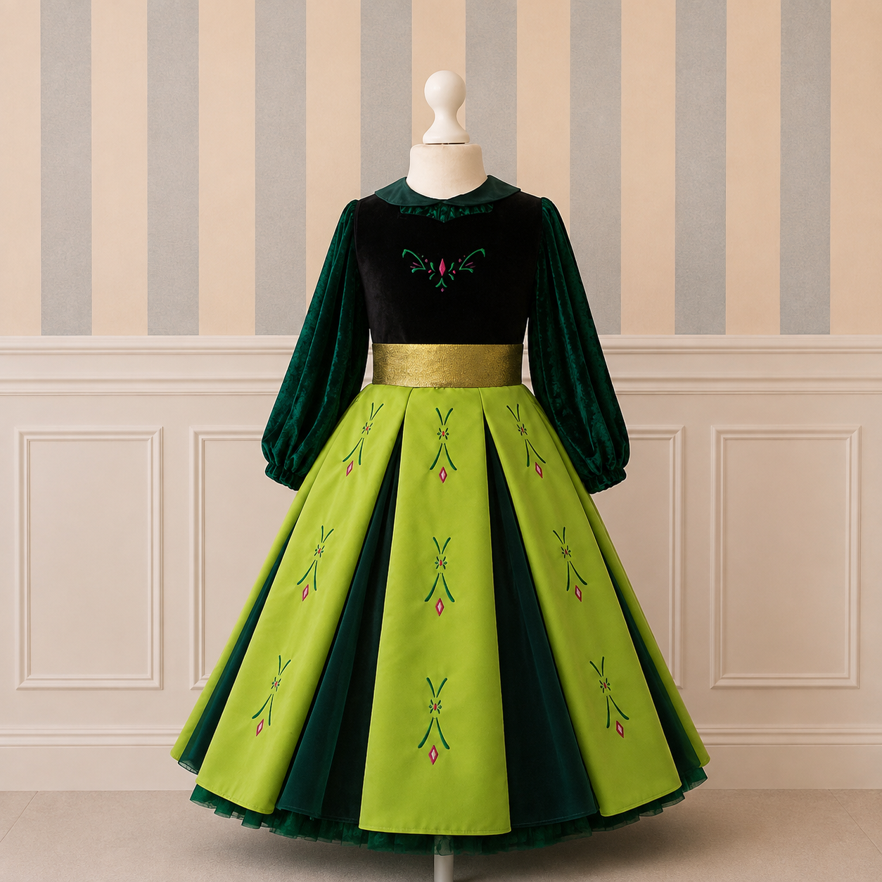 Girls Green Nordic Princess Costume – Embroidered Velvet Fairytale Dress